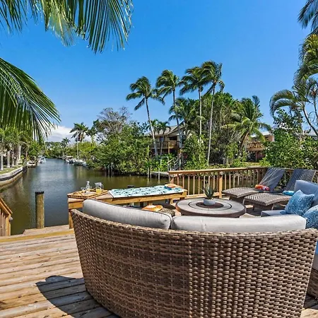 Boaters Bayshore Bungalow Naples Exterior photo